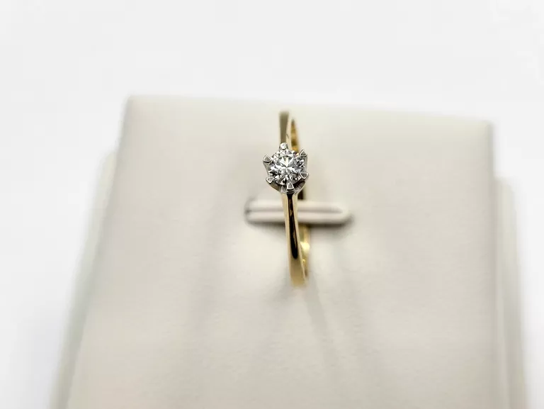 zloty-pierscionek-z-brylantem-014ct-585-125g-r14-stan-11323-2