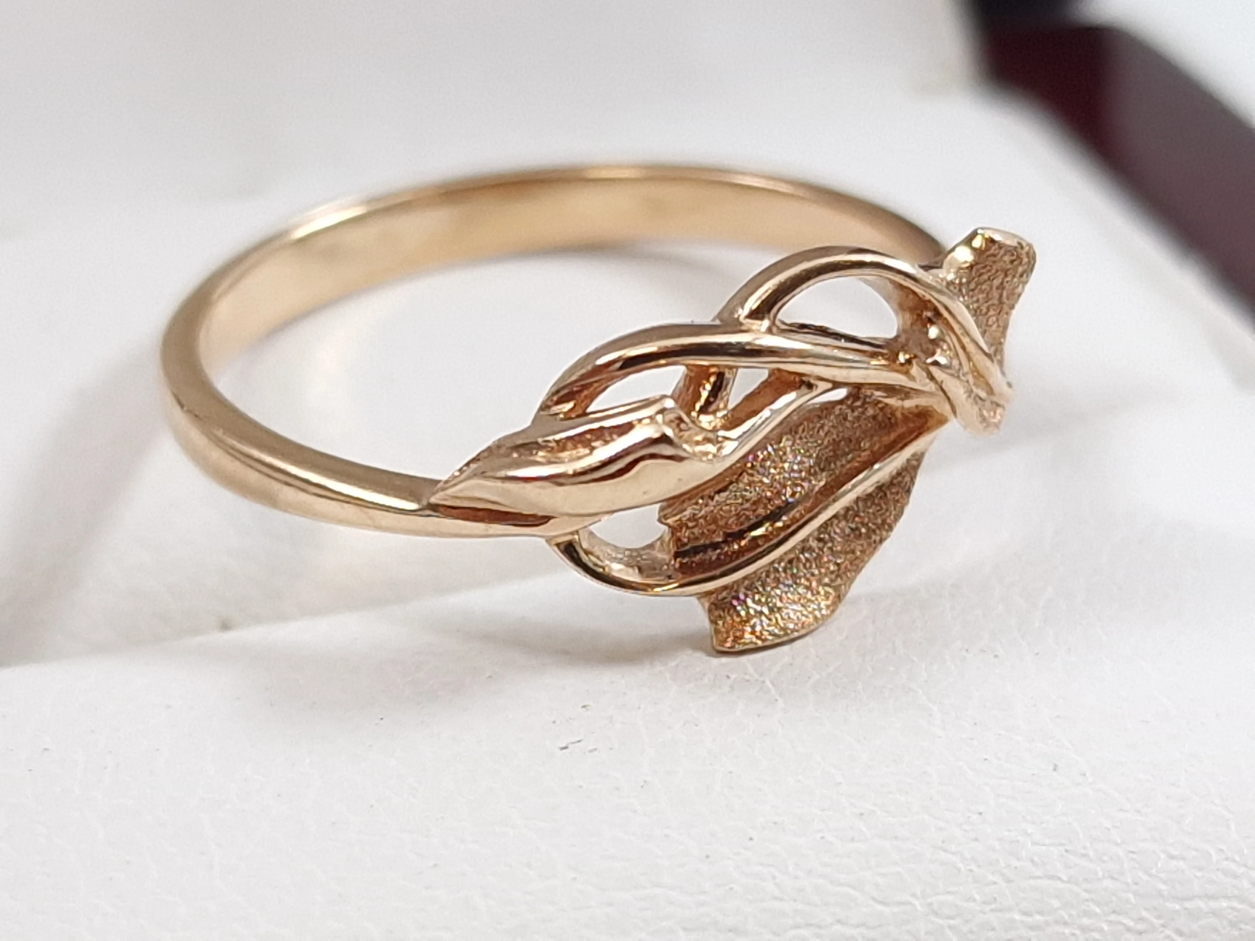 zloty-pierscionek-583-274g-r17-material-15835-2