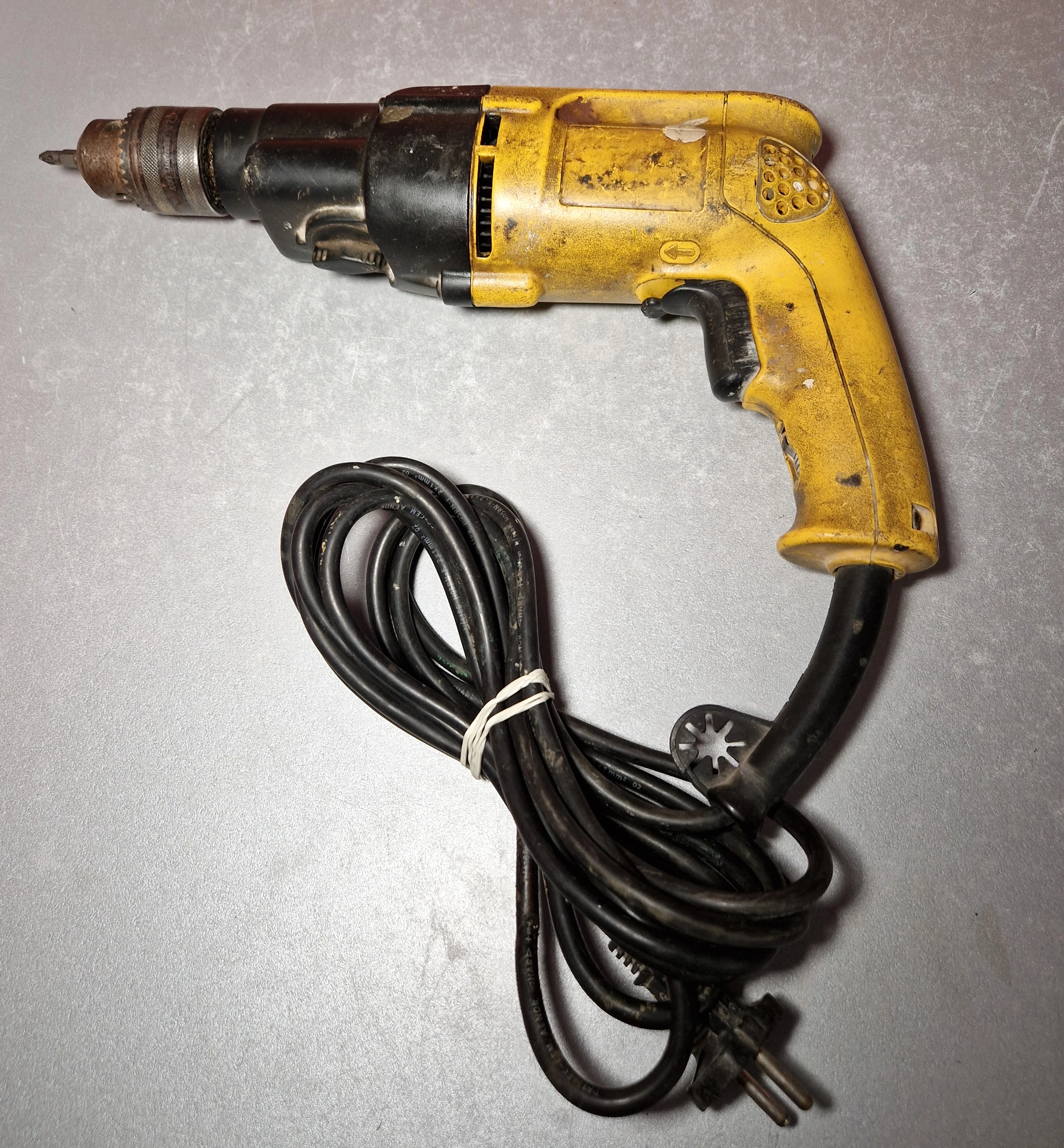 wiertarka-dewalt-dw500-qs-uszkodzony-kabel-emilii-gierczak-35-szczecin-rs