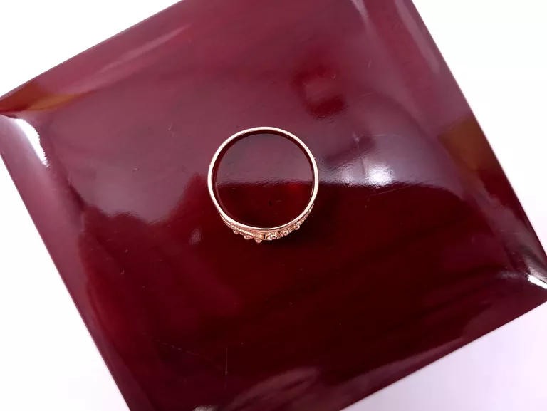 zloty-pierscionek-583-r19-174g-material-15835-2