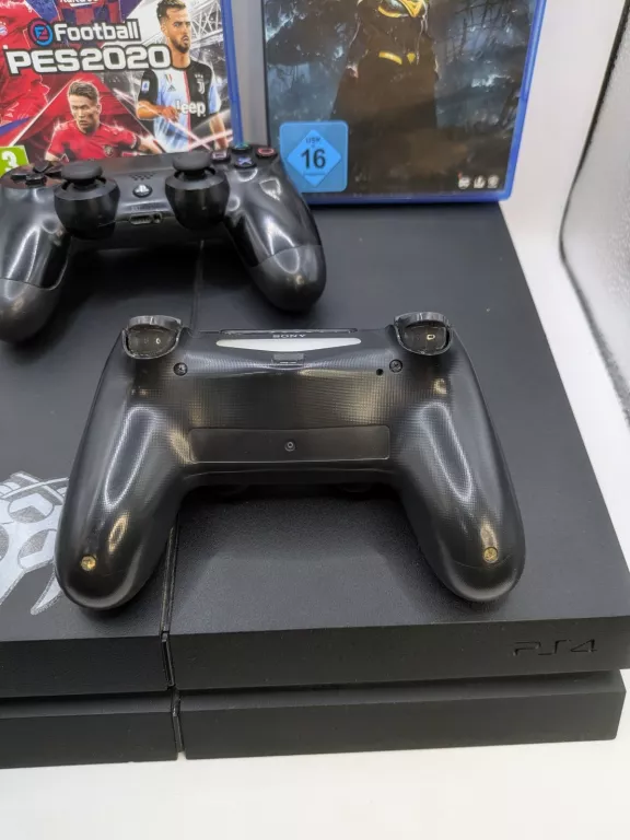 konsola-ps4-1tb-2-pady-1-driftujace-analogi-2-gry-stan-11323-2