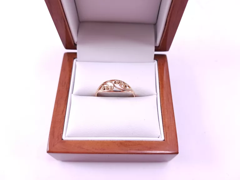 zloty-pierscionek-583-r19-174g-ean-gtin-5903772060225