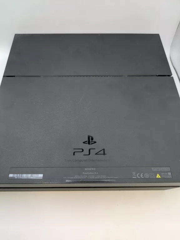 konsola-ps4-1tb-2-pady-1-driftujace-analogi-2-gry-gry-w-zestawie-205998-225570