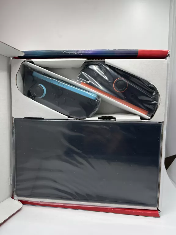 konsola-nintendo-switch-2-czarny-kpl-liczba-kontrolerow-w-zestawie-205994-225554