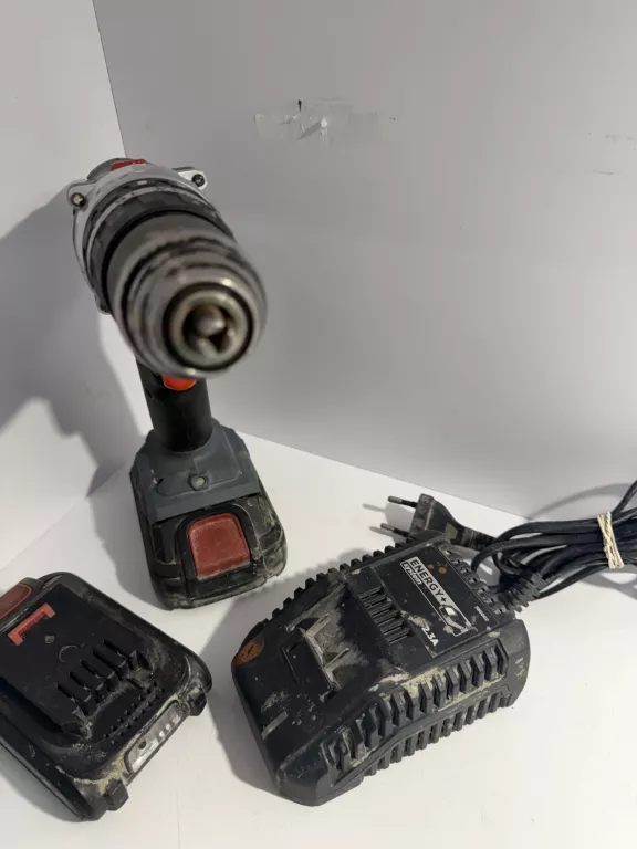 wkretarka-graphite-2-baterie-ladowarka-stan-11323-2