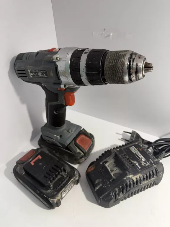 wkretarka-graphite-2-baterie-ladowarka-ean-gtin-5906692023738