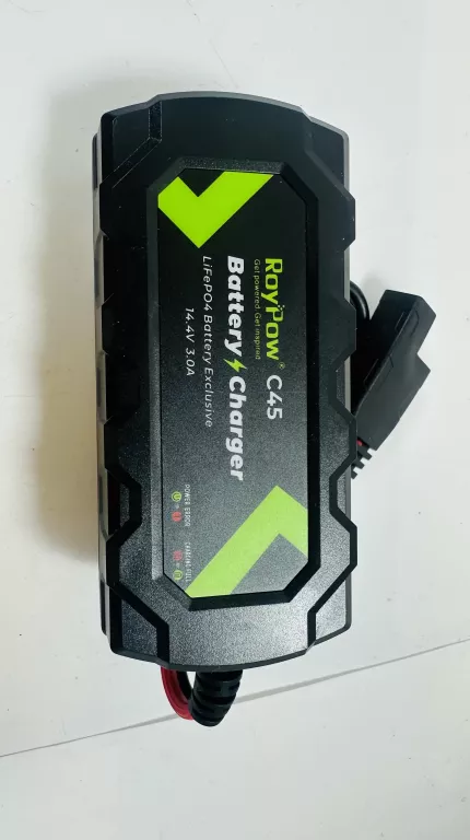 ladowarka-litowa-lifepo4-12-v-10-amperowa-ladowarka-roypow-z-zaciskiem-stan-11323-2
