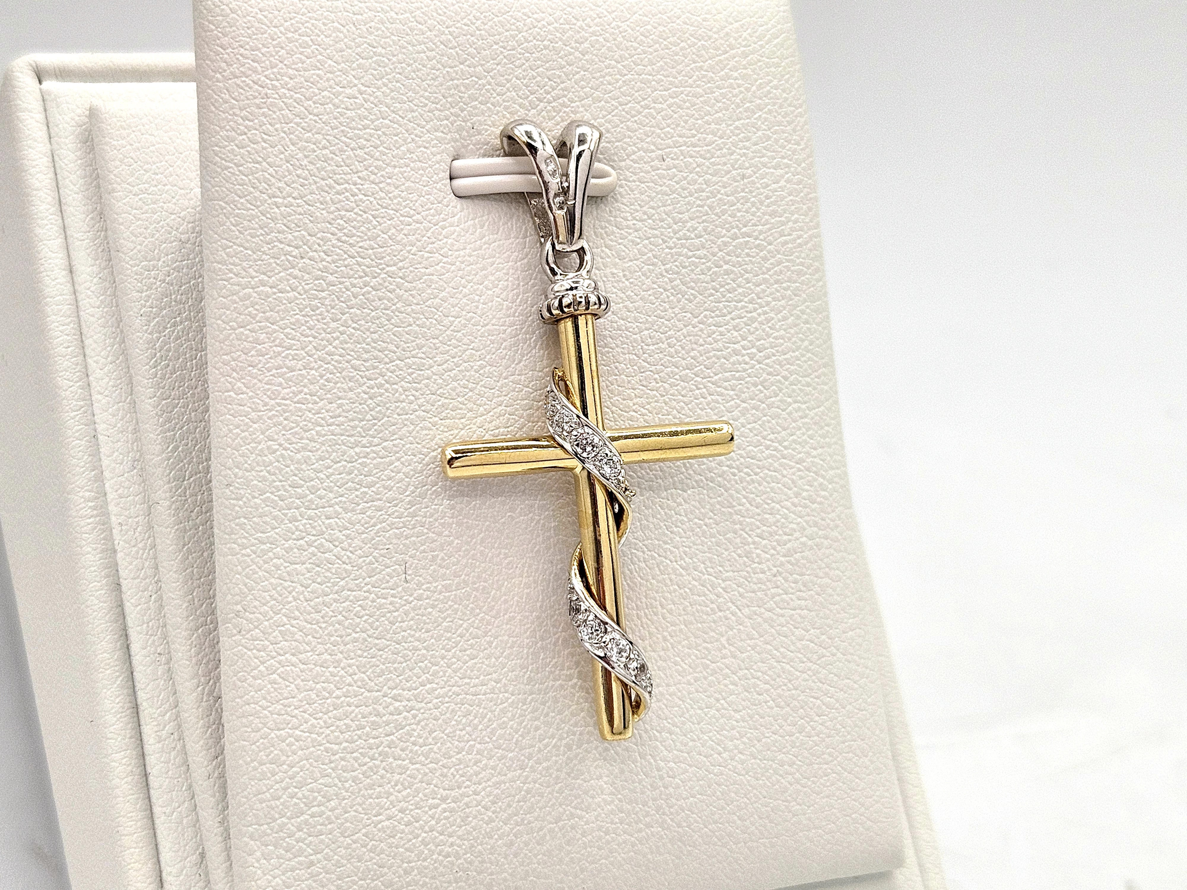 zlota-zawieszka-krzyzyk-opleciony-cyrkoniami-585-14k-337g-42mm-3-maja-48-poznan-ska-x