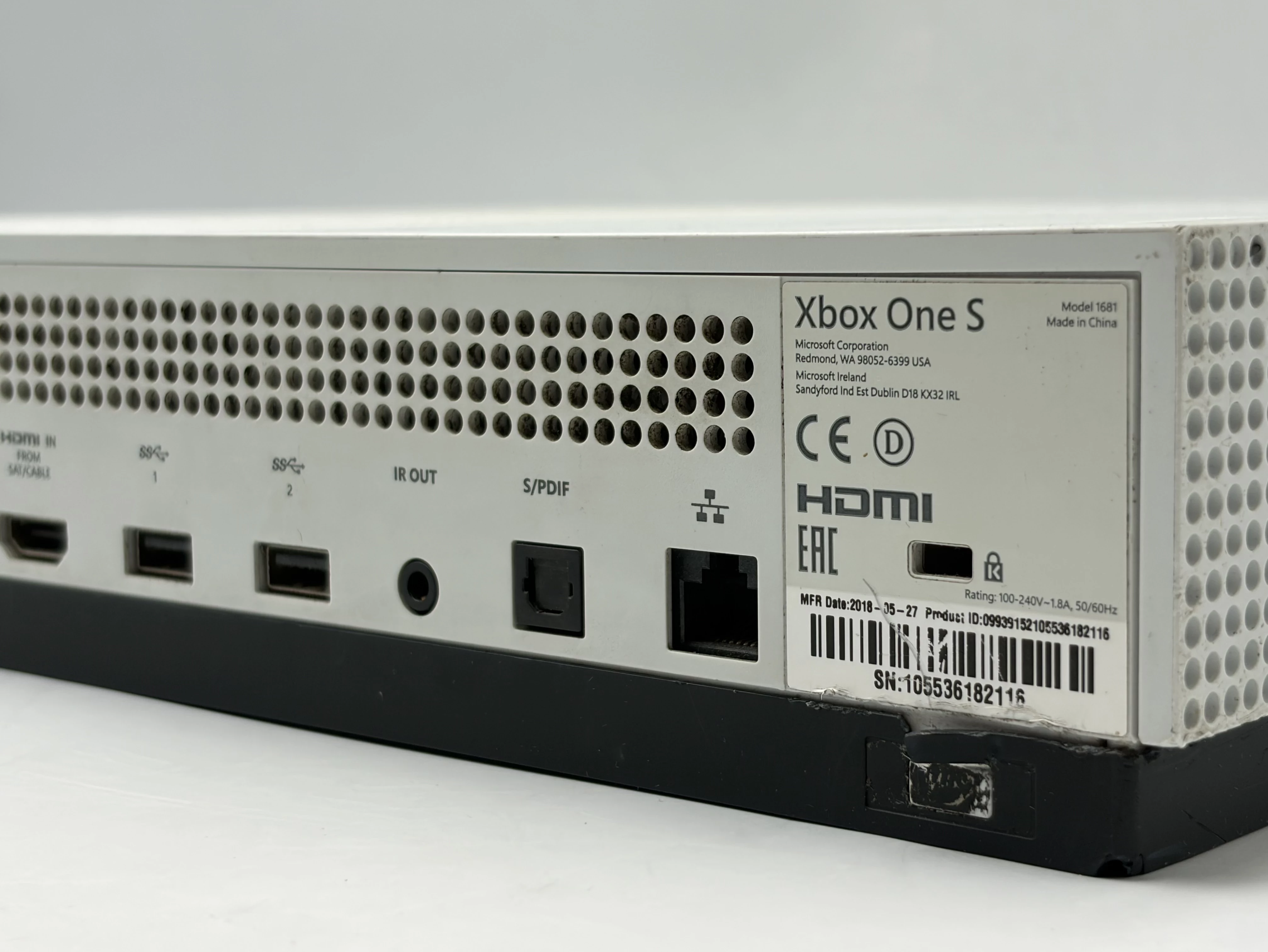 konsola-microsoft-xbox-one-s-1681-1-tb-kolor-249512-1647414