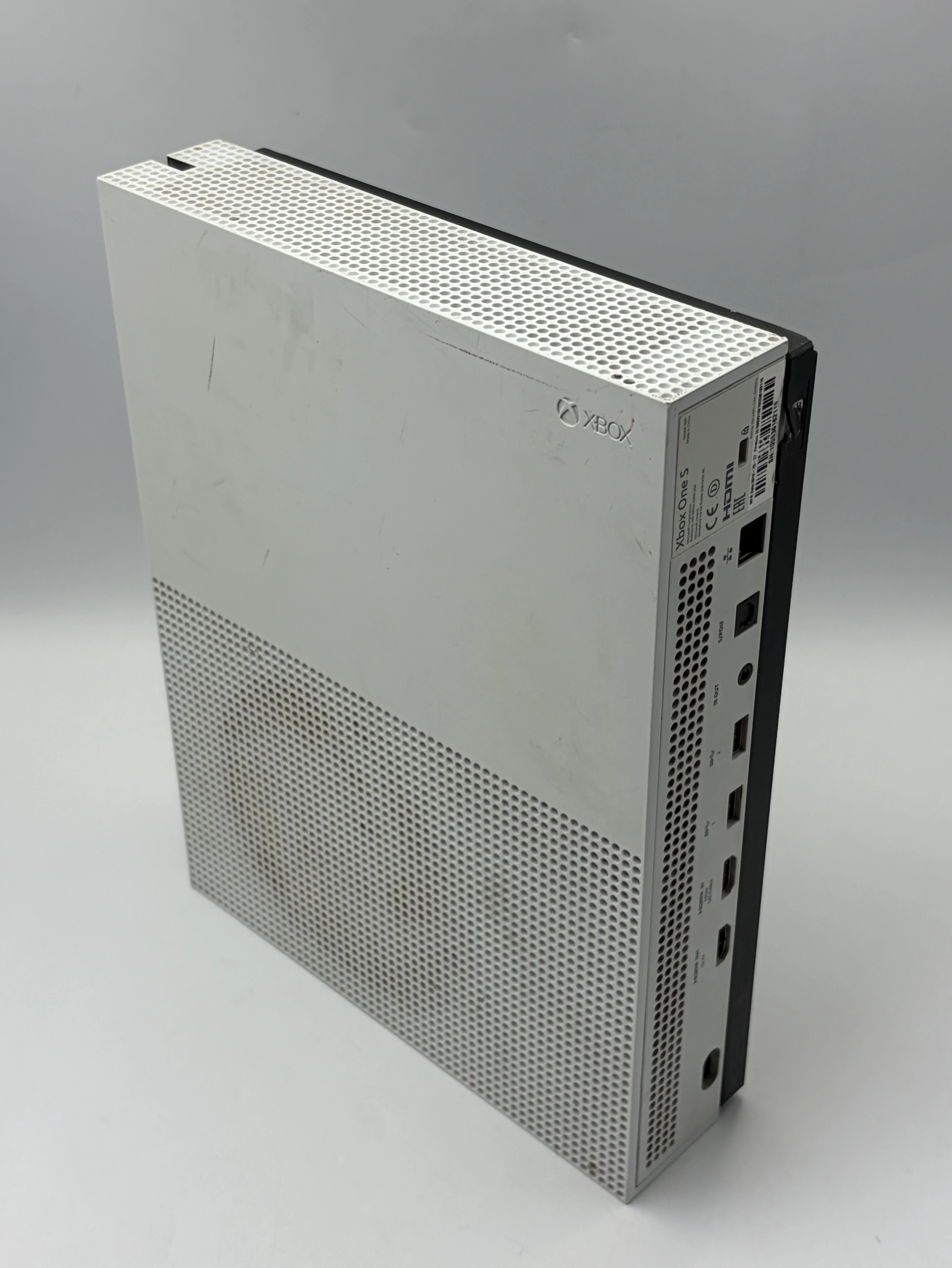 konsola-microsoft-xbox-one-s-1681-1-tb-ean-gtin-077848142643