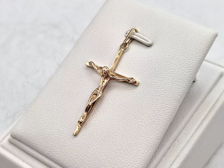 zlota-zawieszka-wisiorek-krzyzyk-583-211g-43mm-ean-gtin-5901050619486