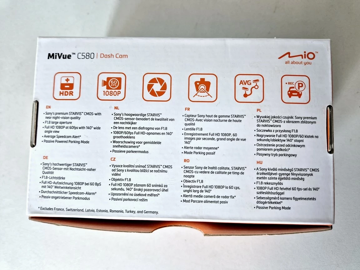 kamerka-samochodowa-wideorejestrator-mivue-c580-model-mio-mivue-c580