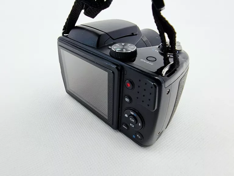 aparat-cyfrowy-benq-gh600-rozdzielczosc-1600