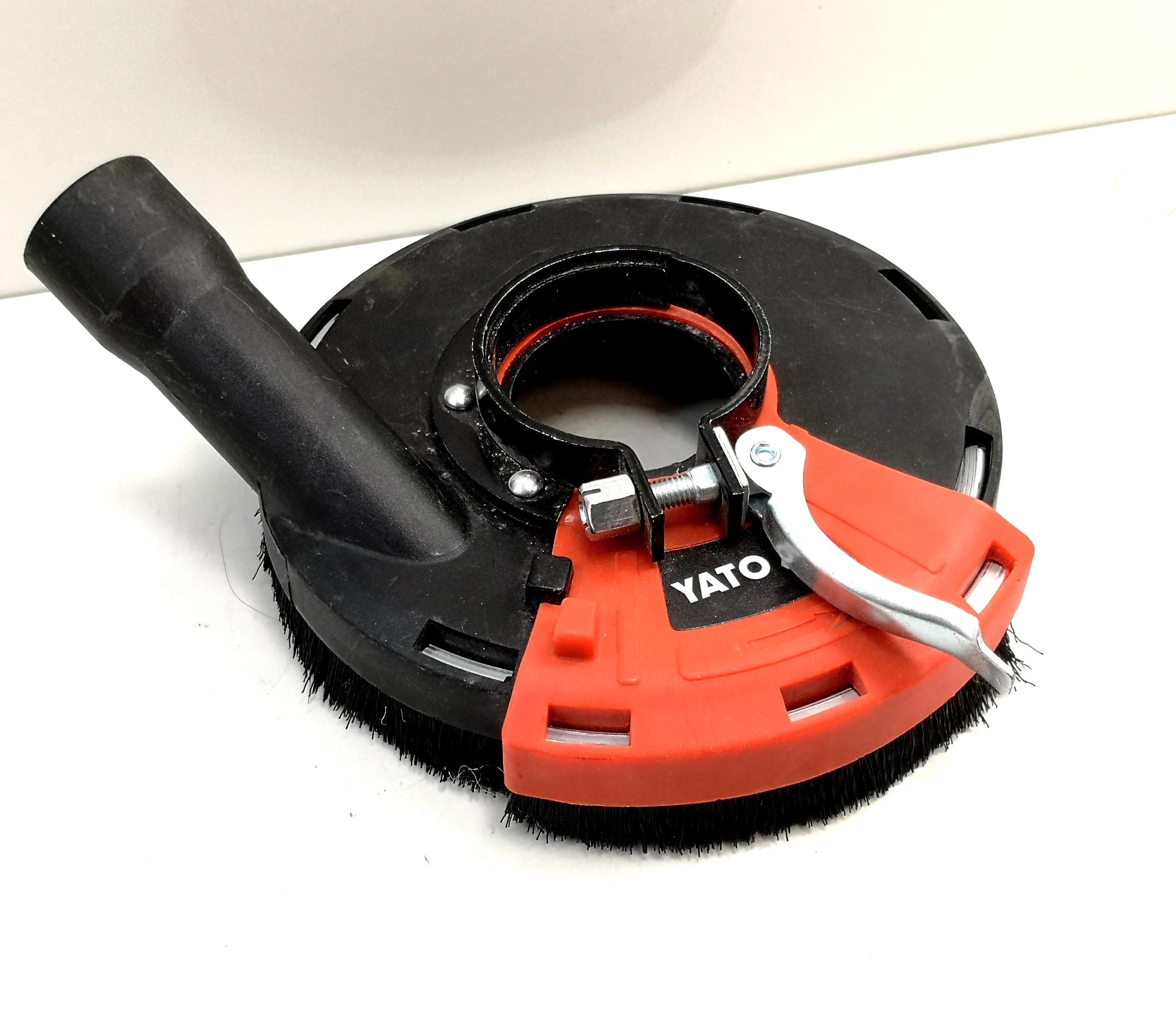 oslona-yato-do-szlifierki-katowej-125-mm-z-odsysaniem-pylu-28-czerwca-313-poznan-ska-x