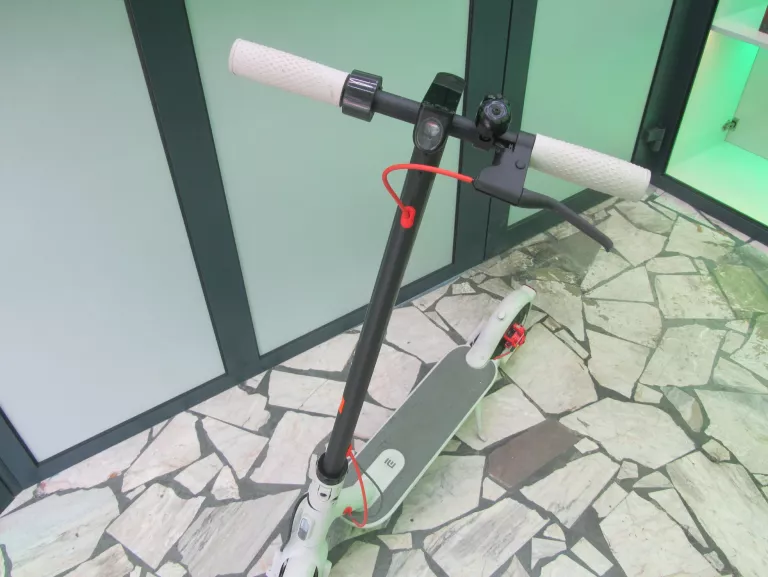 hulajnoga-elektryczna-xiaomi-mi-scooter-3-gornoslaska-37a-kalisz-sj