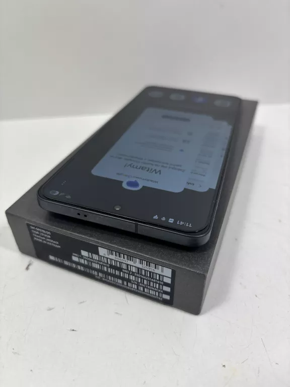 samsung-galaxy-s25-edge-12512gb-przekatna-ekranu-670