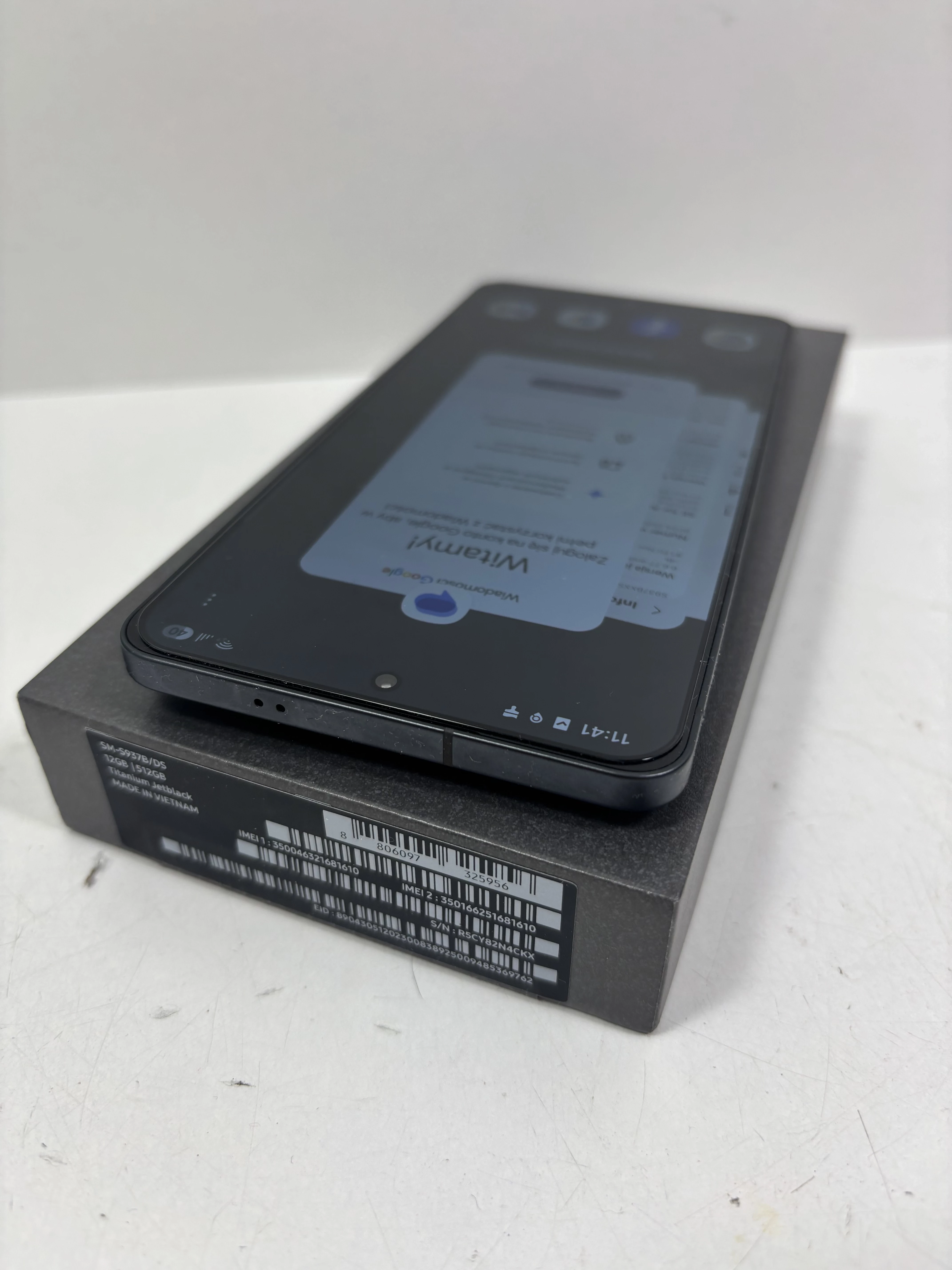 samsung-galaxy-s25-edge-12512gb-przekatna-ekranu-670