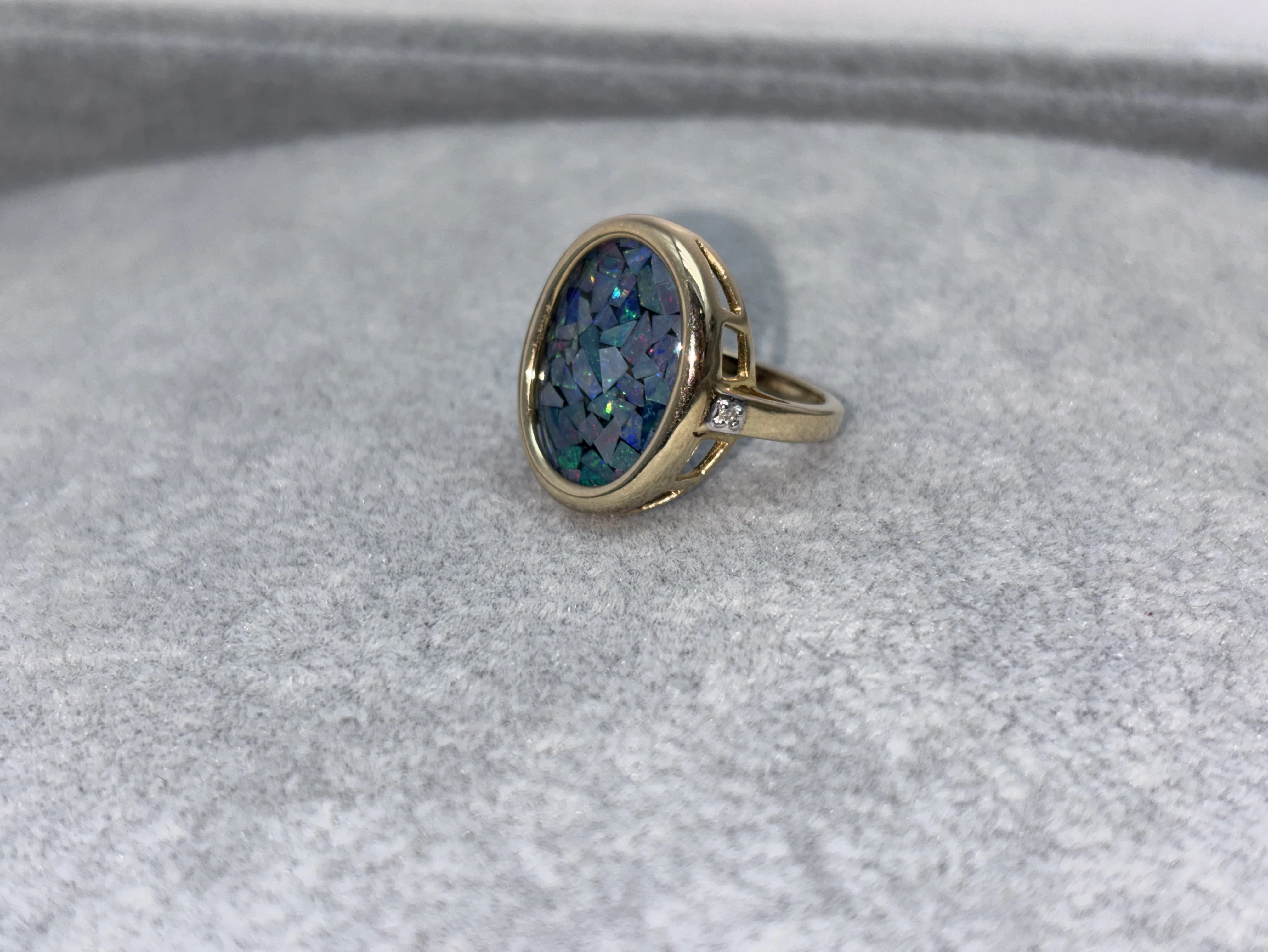 piekny-zloty-pierscionek-z-niebieskim-kamieniem-477g375-rozmiarsrednica-wew-mm-372-10