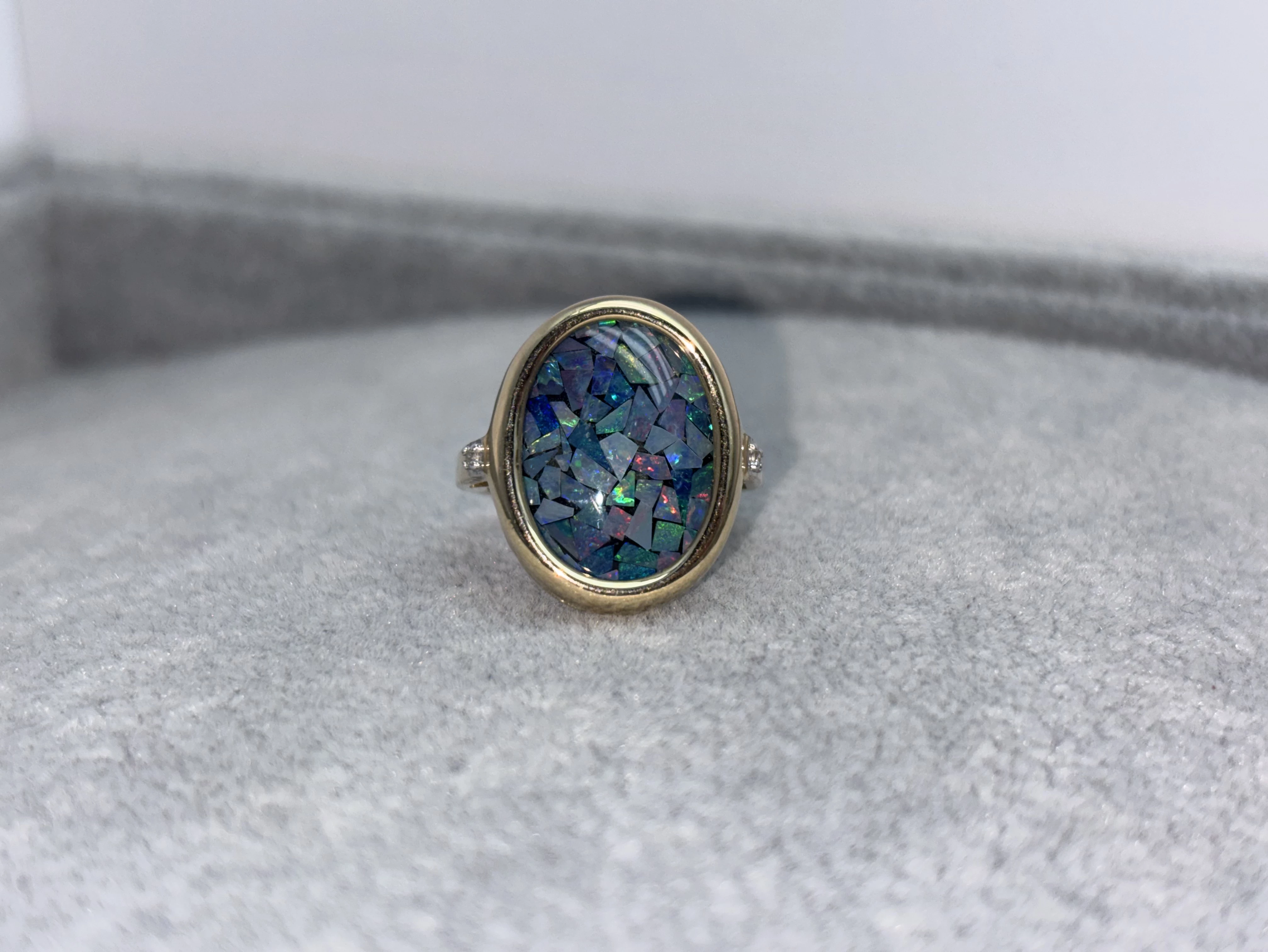 piekny-zloty-pierscionek-z-niebieskim-kamieniem-477g375-waga-477