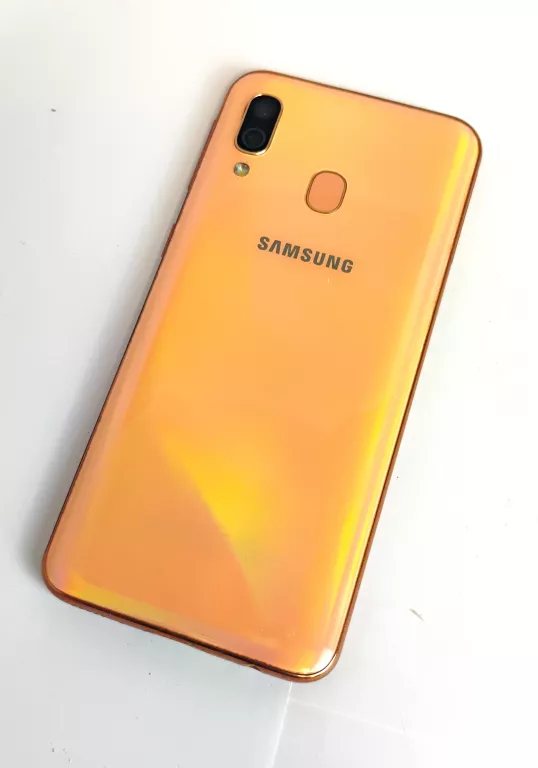 telefon-samsung-a40-464gb-wypalony-ekran-przekatna-ekranu-590