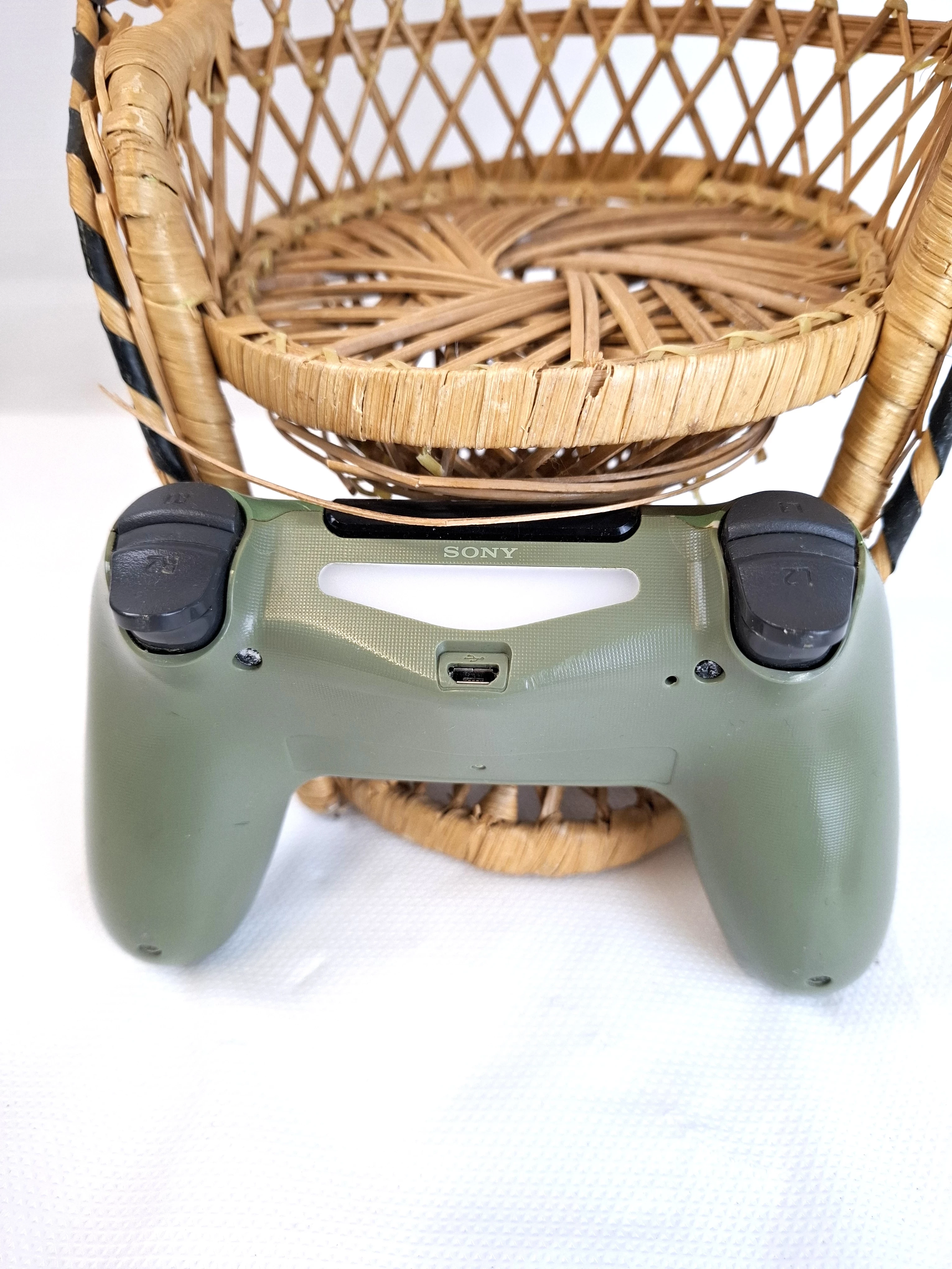 pad-do-ps4-moro-ean-gtin-4038235760167