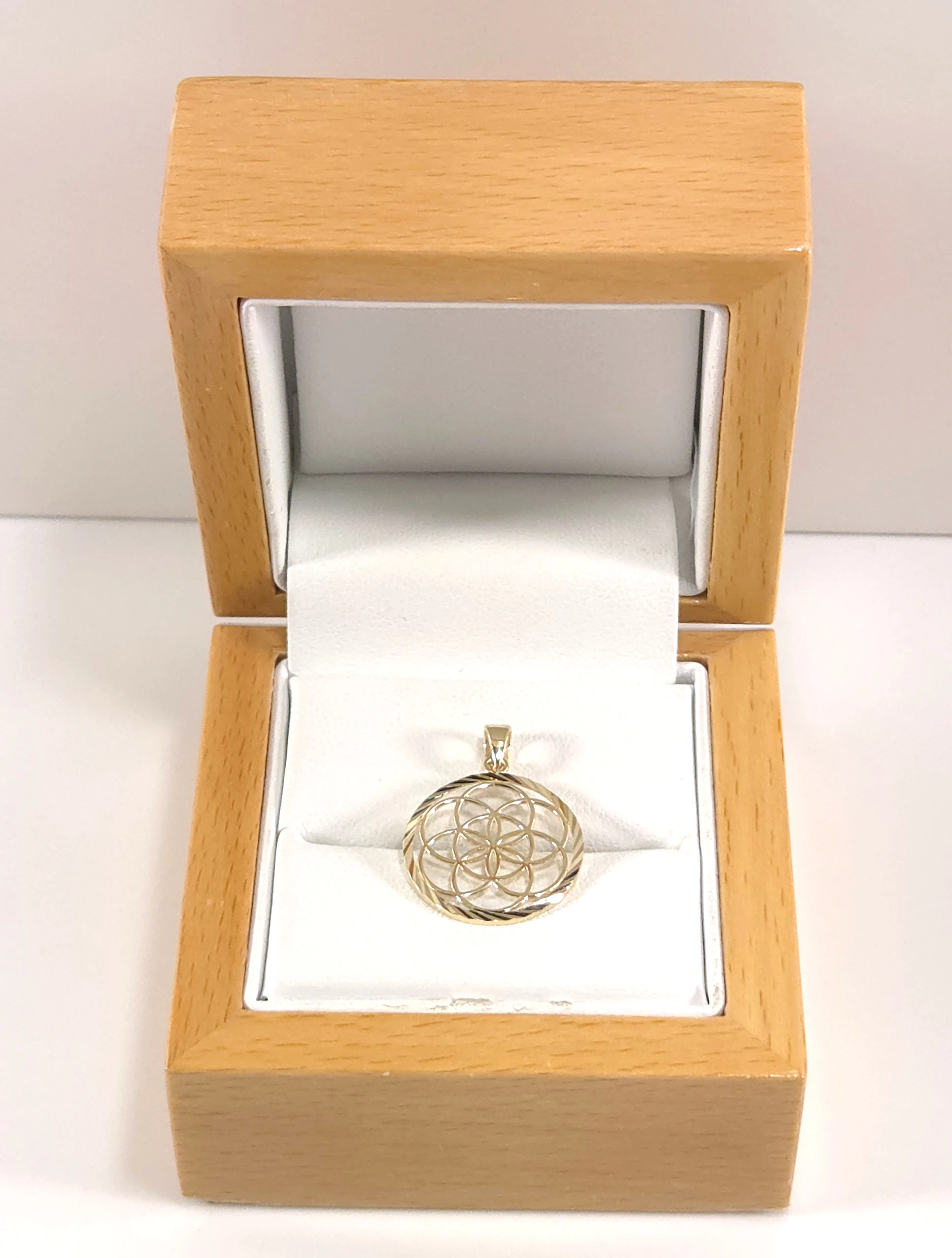 nienoszona-zlota-zawieszka-pr585-101g-material-15835-2