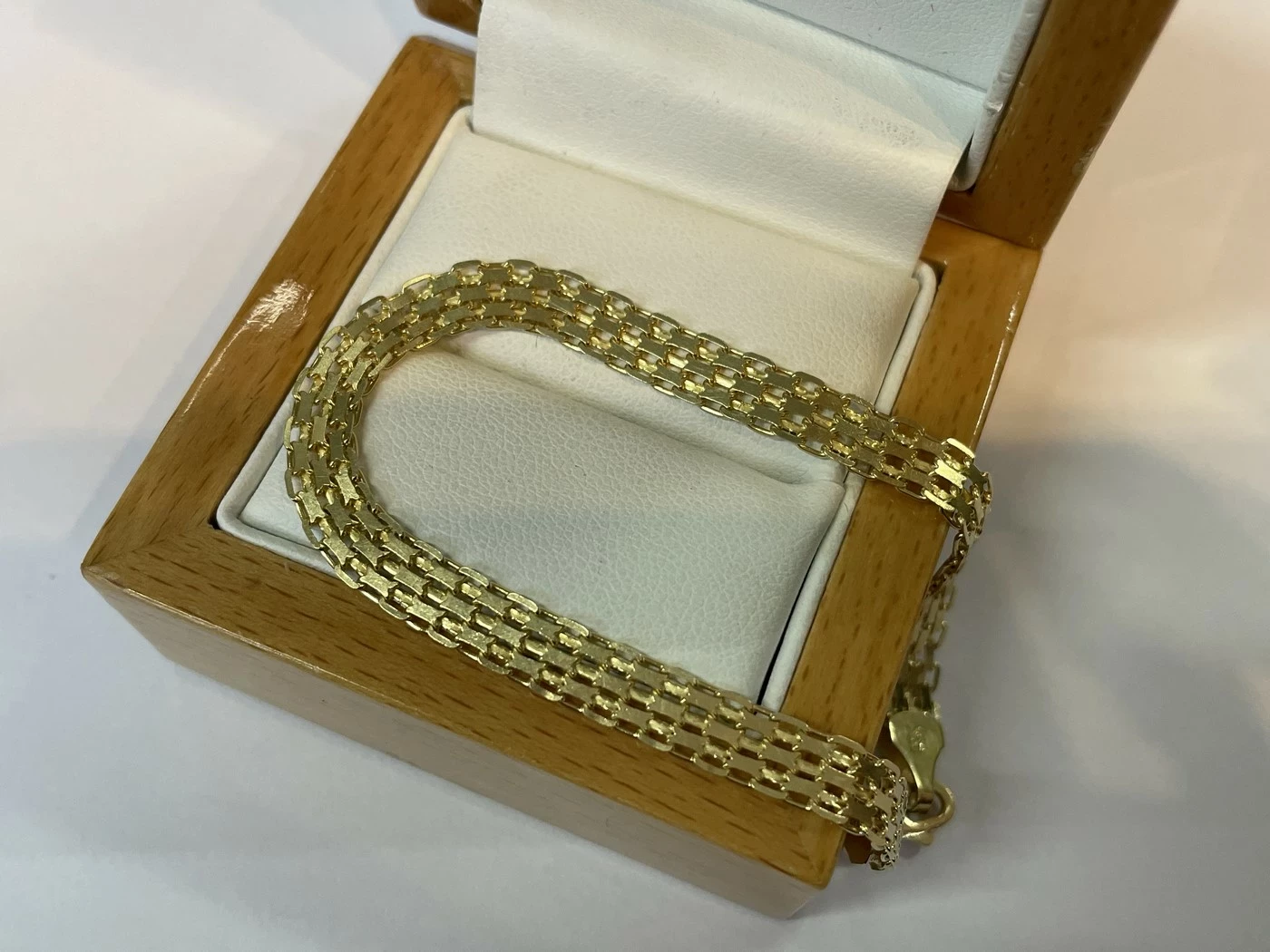 zlota-bransoletka-tasma-585-656g-19-cm-material-15835-2