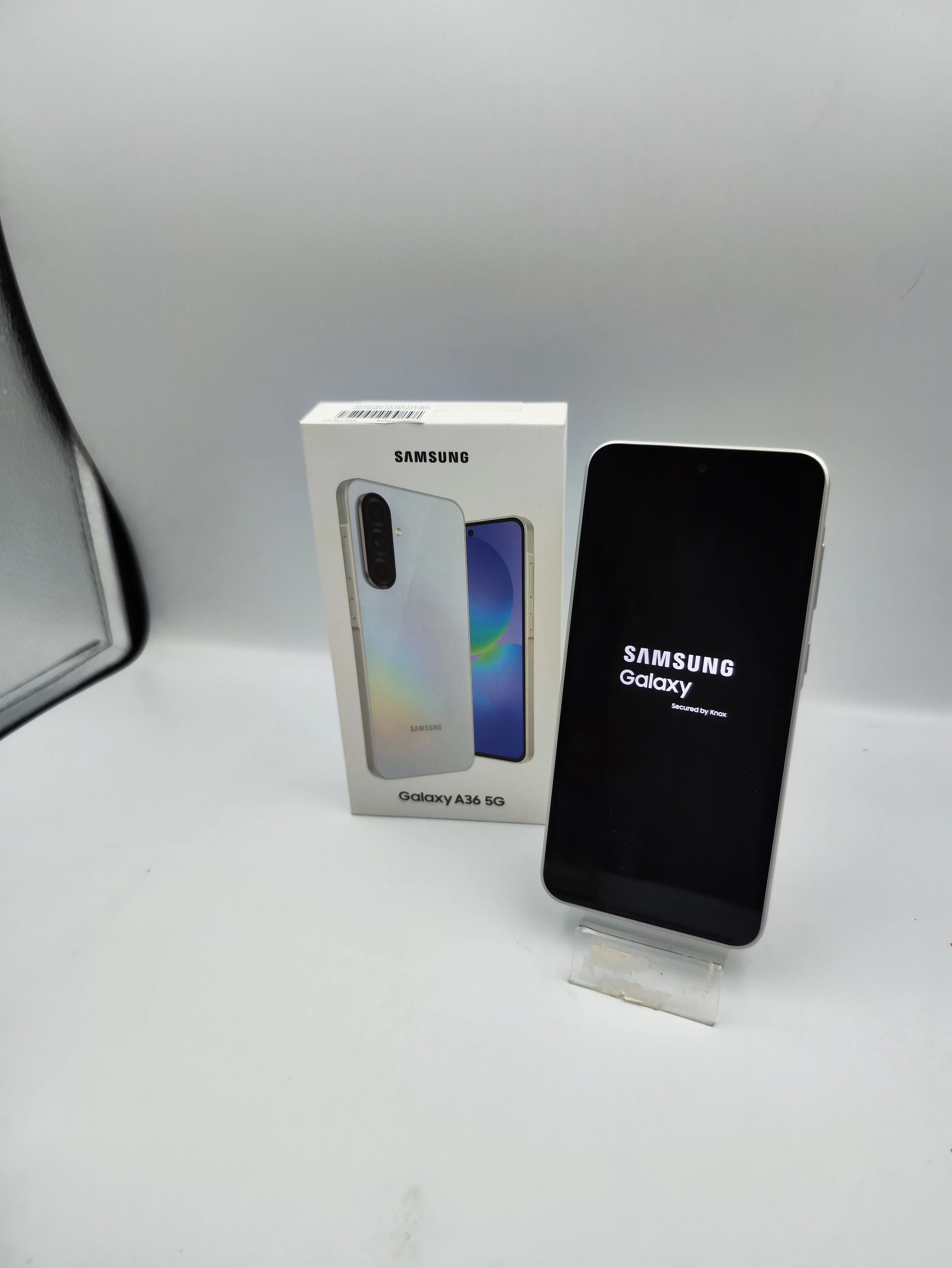 telefon-samsung-galaxy-a36-5g-128gb-plus-przekatna-ekranu-670