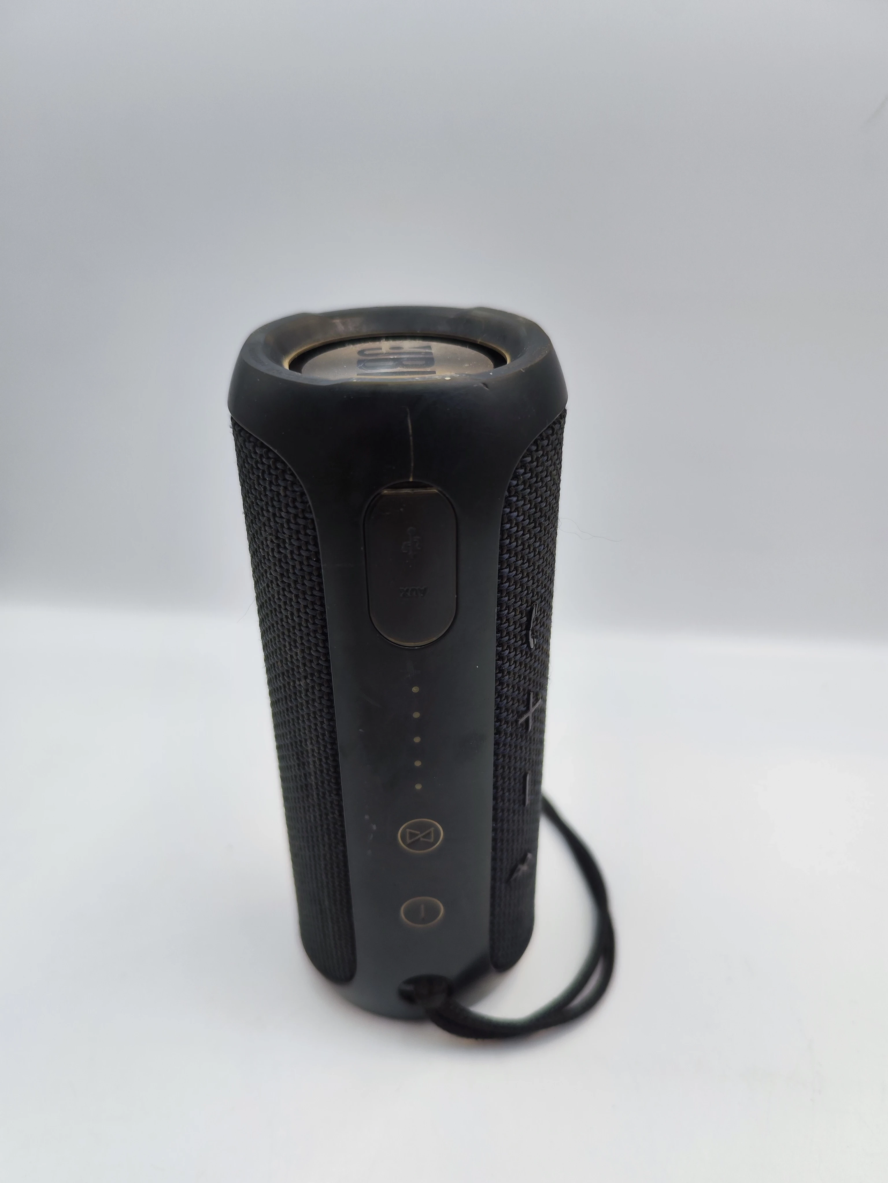 glosnik-jbl-flip3-moc-1600