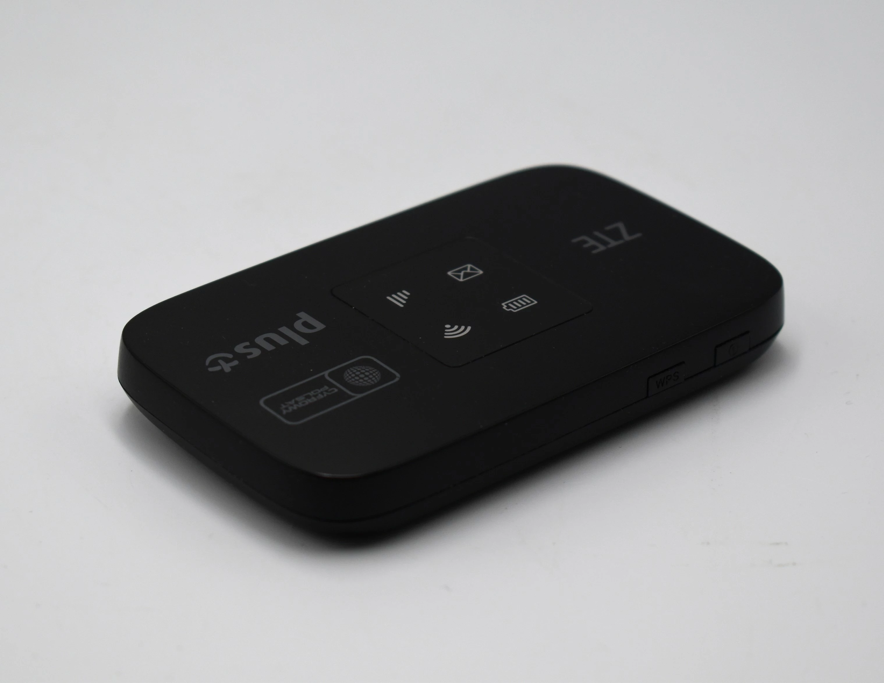 router-mobilny-zte-mf971r-4g-lte-model-mf971r