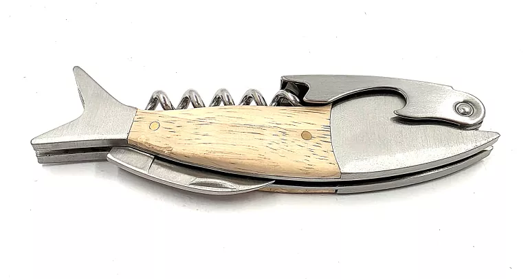 otwieracz-korkociag-multitool-empeak-w-ksztalcie-ryby-liczba-dodatkowych-narzedzi-3