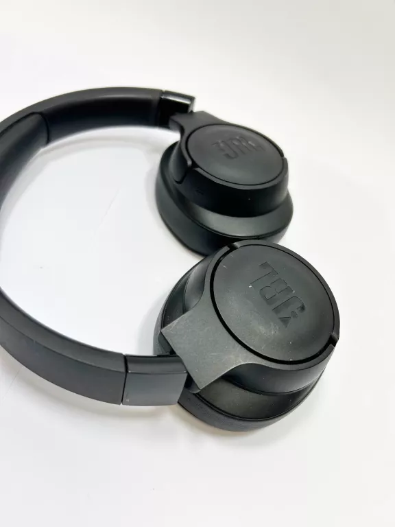 sluchawki-bezprzewodowe-nauszne-jbl-tune-770nc-stan-11323-2