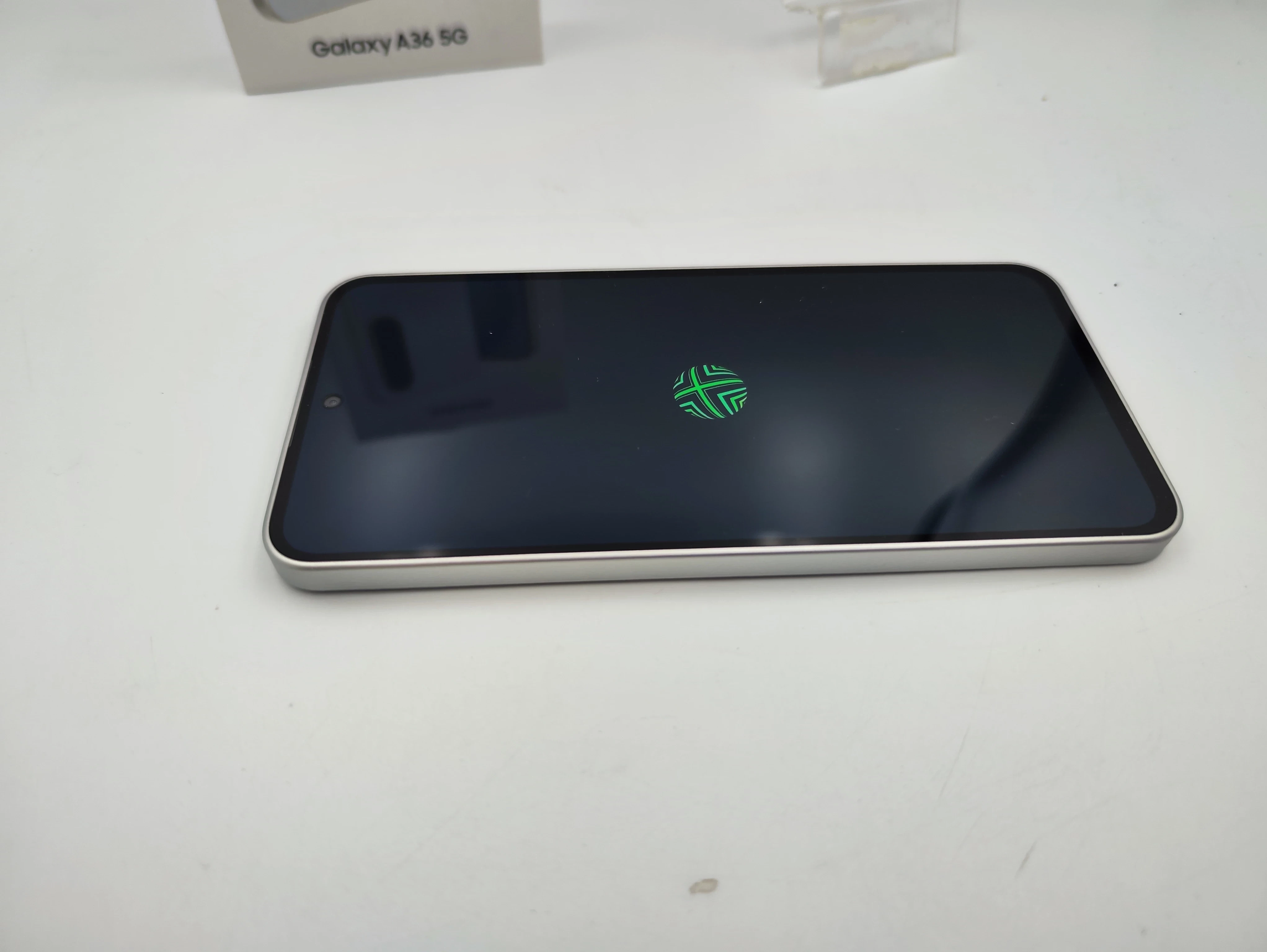 telefon-samsung-galaxy-a36-5g-128gb-plus-kod-producenta-sm-a366bzabeue