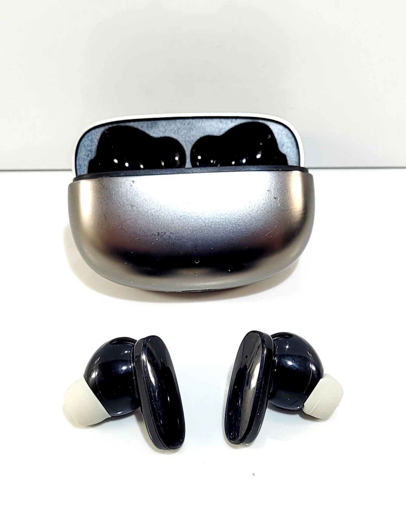 bezprzewodowe-sluchawki-douszne-z-funkcja-tlumienia-szumow-pulsar-rodzaj-sluchawek-203681-217749