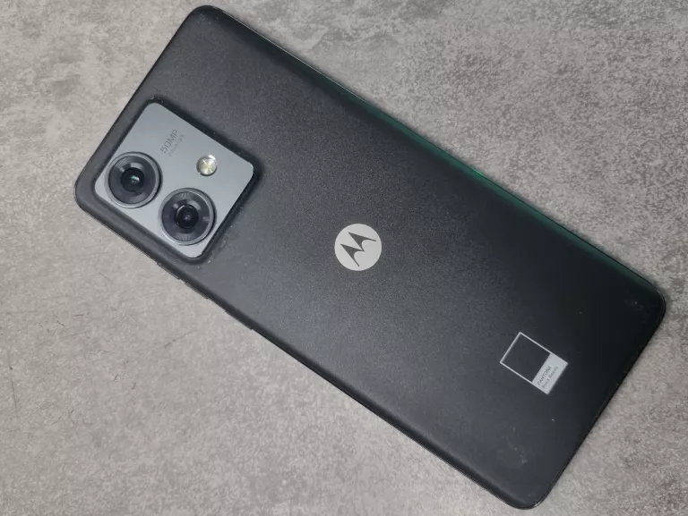 telefon-motorola-edge-40-neo-12256gb-stan-11323-2