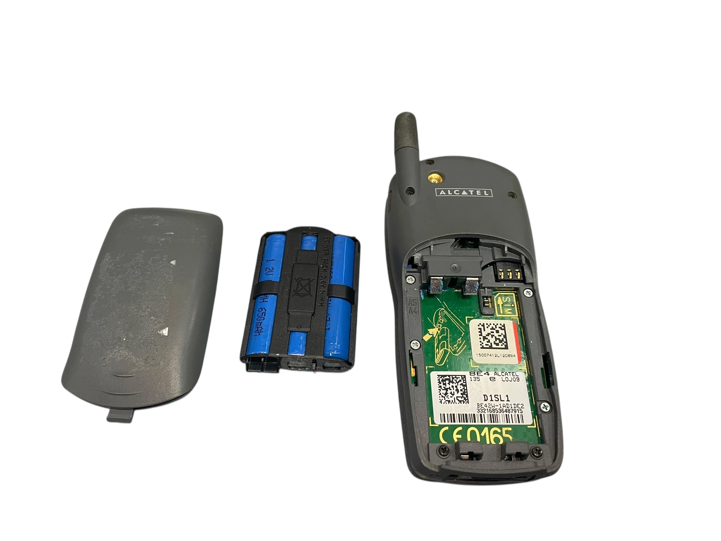 telefon-alcatel-type-hd1-ladowarka-datowanie-249317-1152285