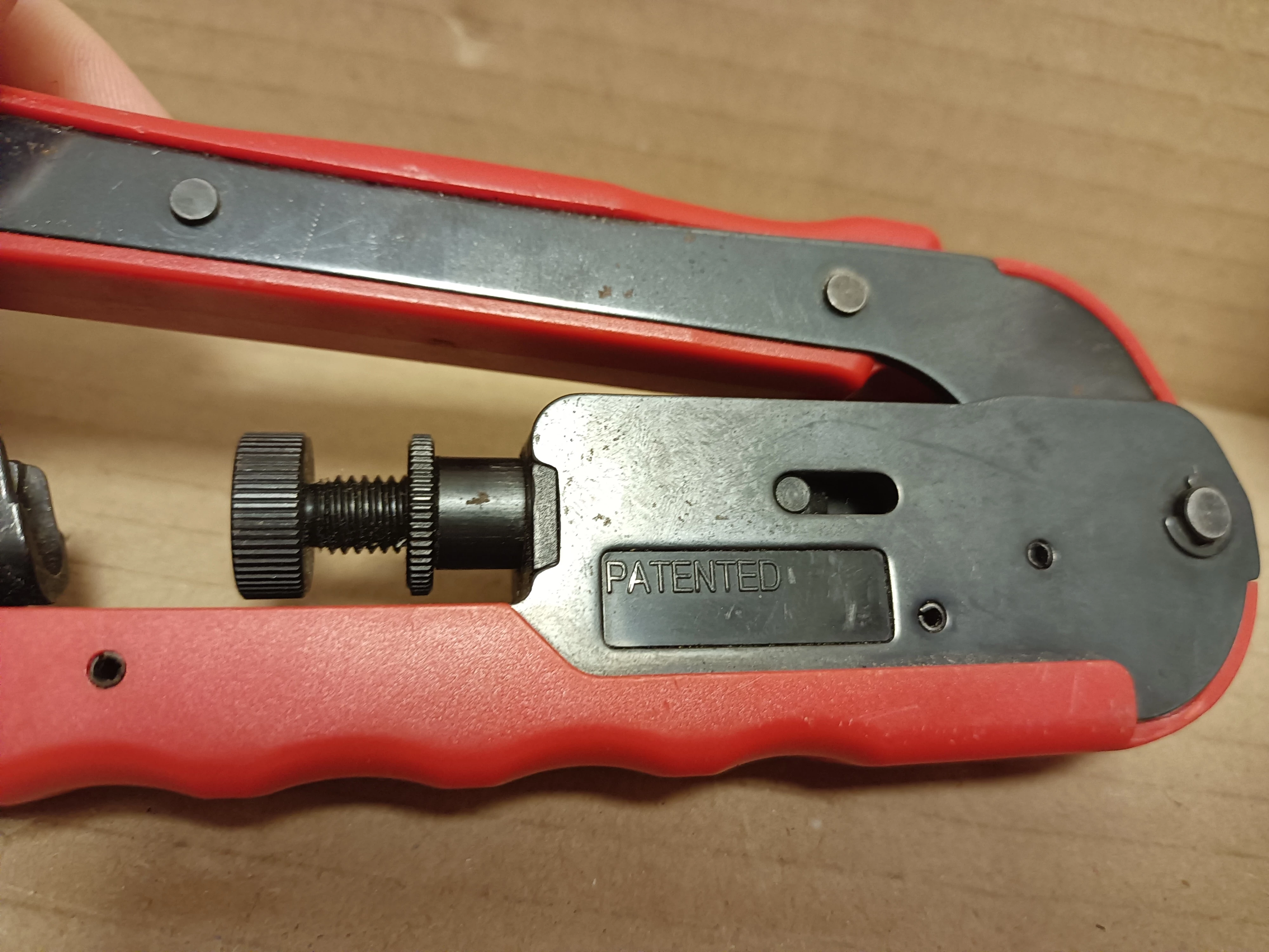 zaciskarka-kompresyjna-f-wtykow-antenowych-zlacz-kompresyjnych-f-rg6-rg59-teligi-30b-krakow