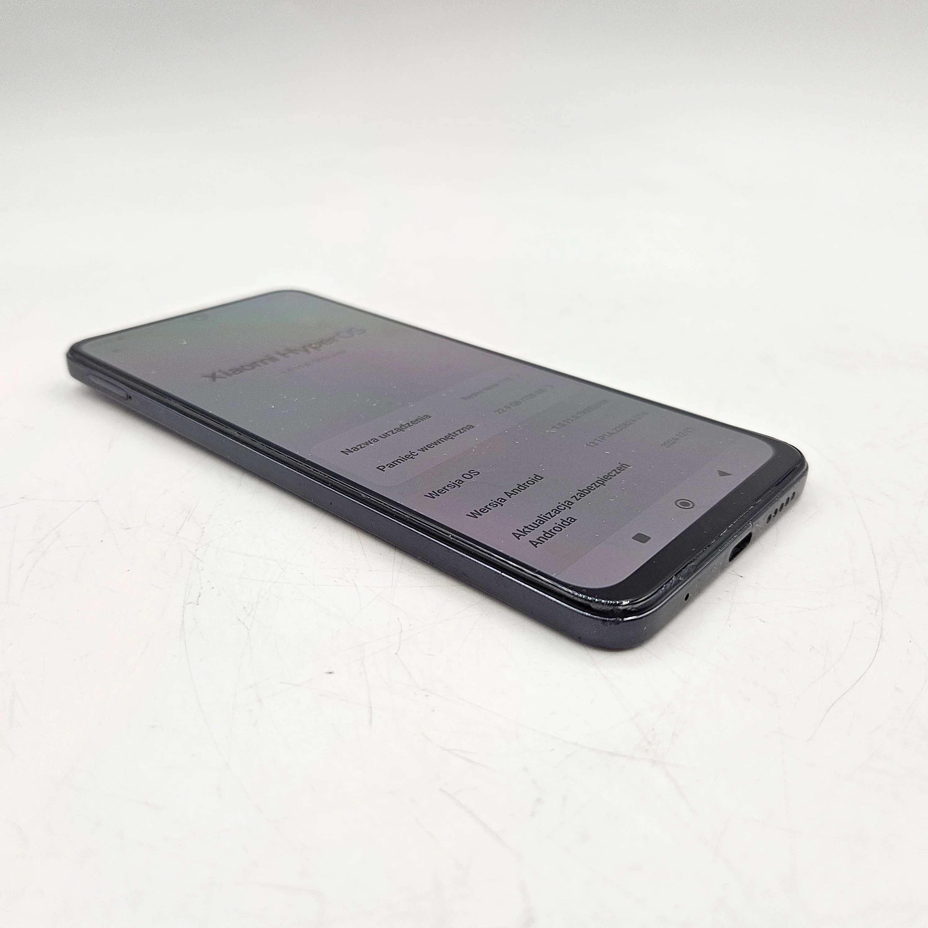 xiaomi-redmi-a5-364gb-czarny-przekatna-ekranu-690