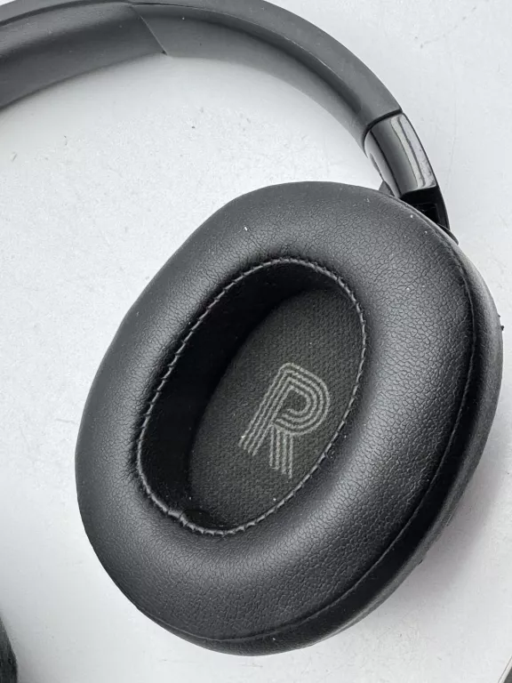 sluchawki-nauszne-jbl-tune-720-bt-czane-bez-okablowania-waga-produktu-22000