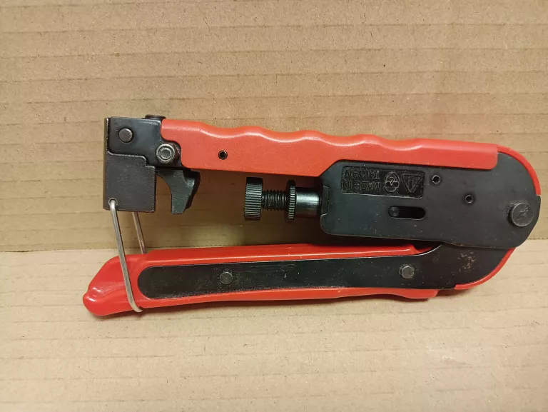 zaciskarka-kompresyjna-f-wtykow-antenowych-zlacz-kompresyjnych-f-rg6-rg59-ean-gtin-5904326350243