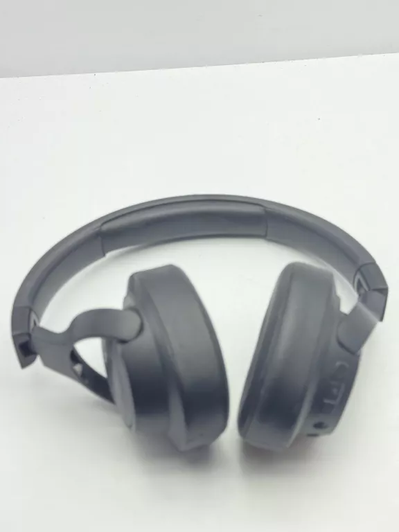 sluchawki-nauszne-jbl-tune-720-bt-czane-bez-okablowania-model-250439-1920391