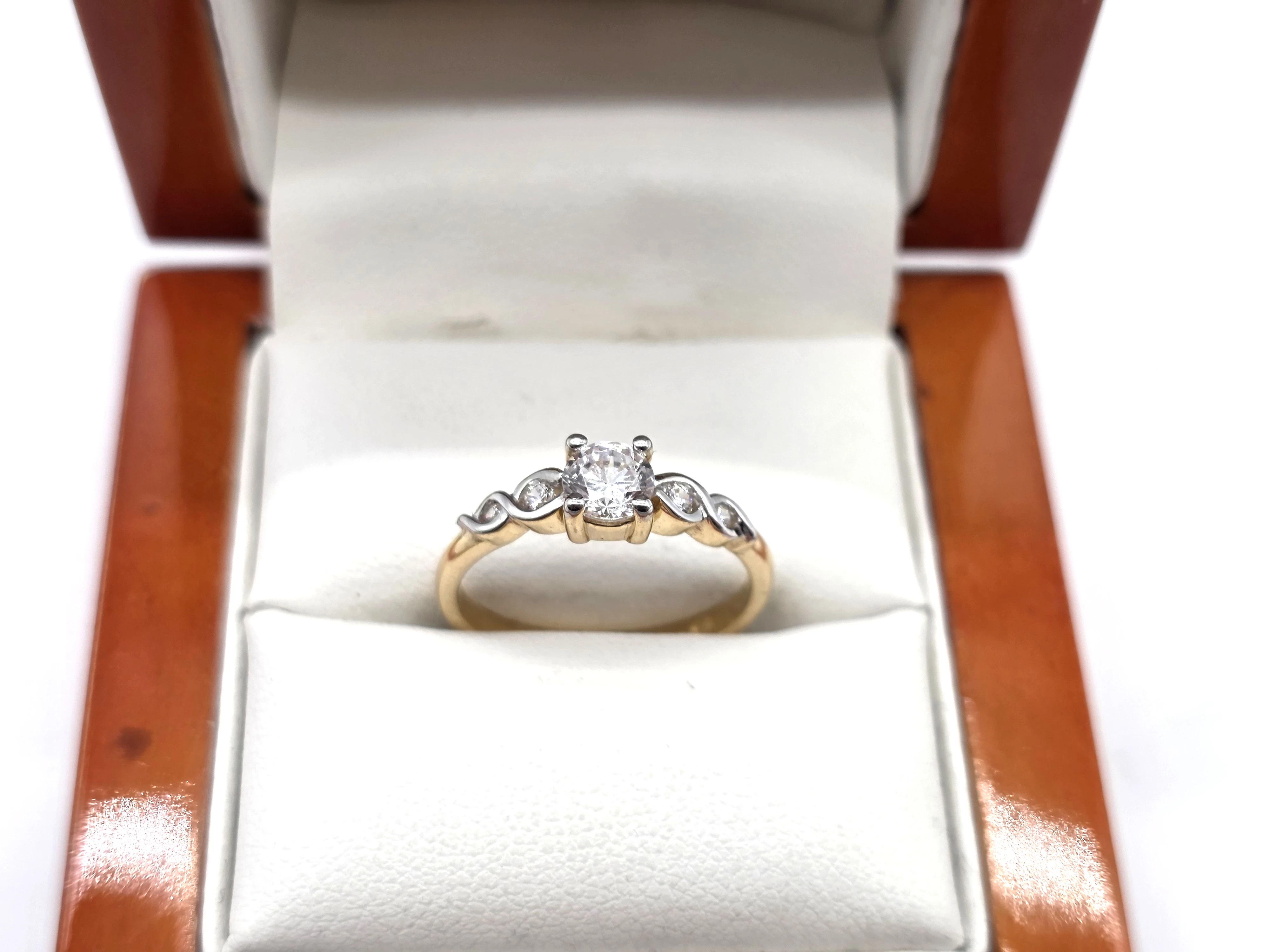 piekny-zloty-pierscionek-14k-585-r17-260g-ean-gtin-5900025448069