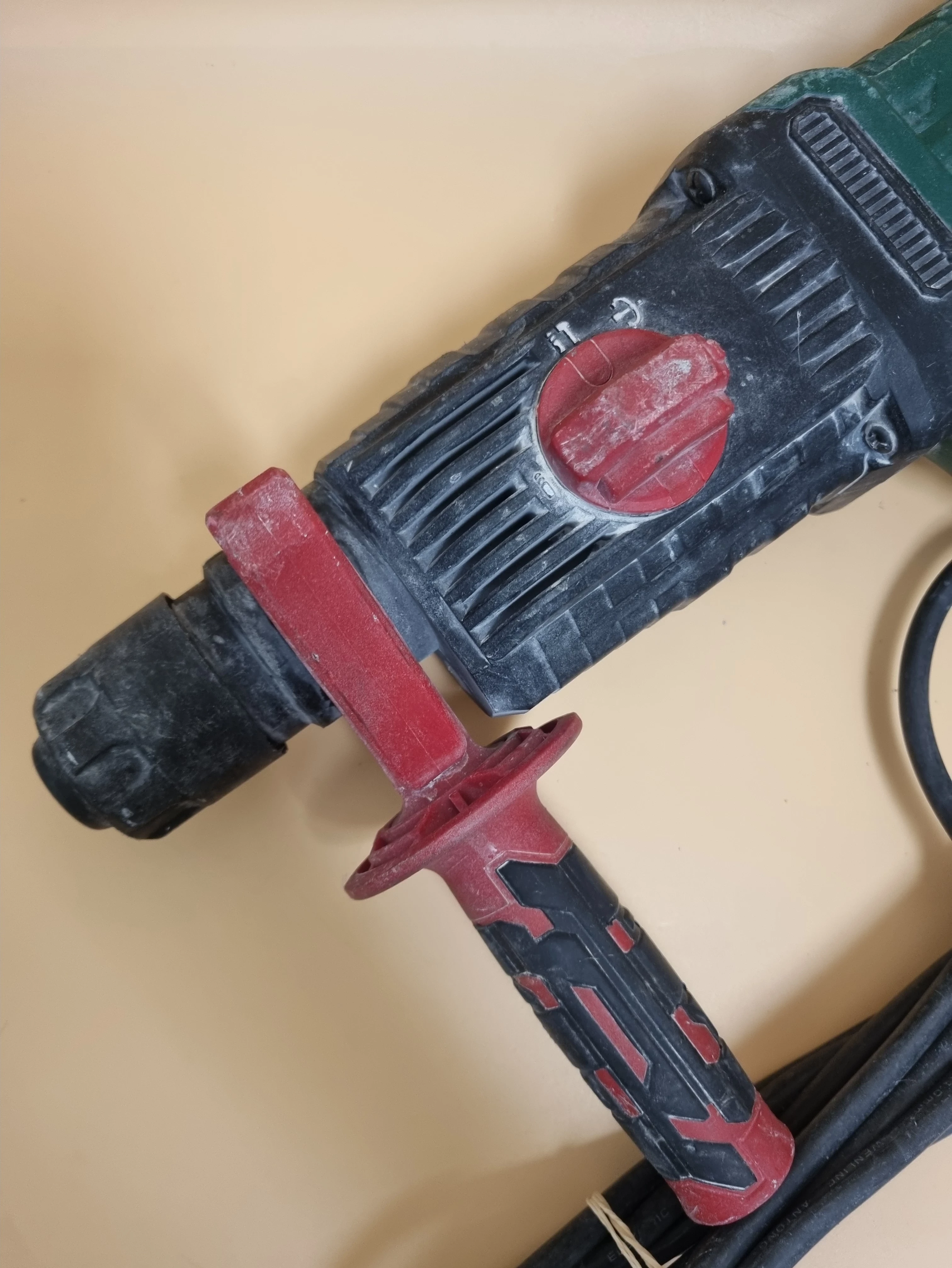 mlotowiertarka-parkside-pbh-1050-c3-stan-11323-2