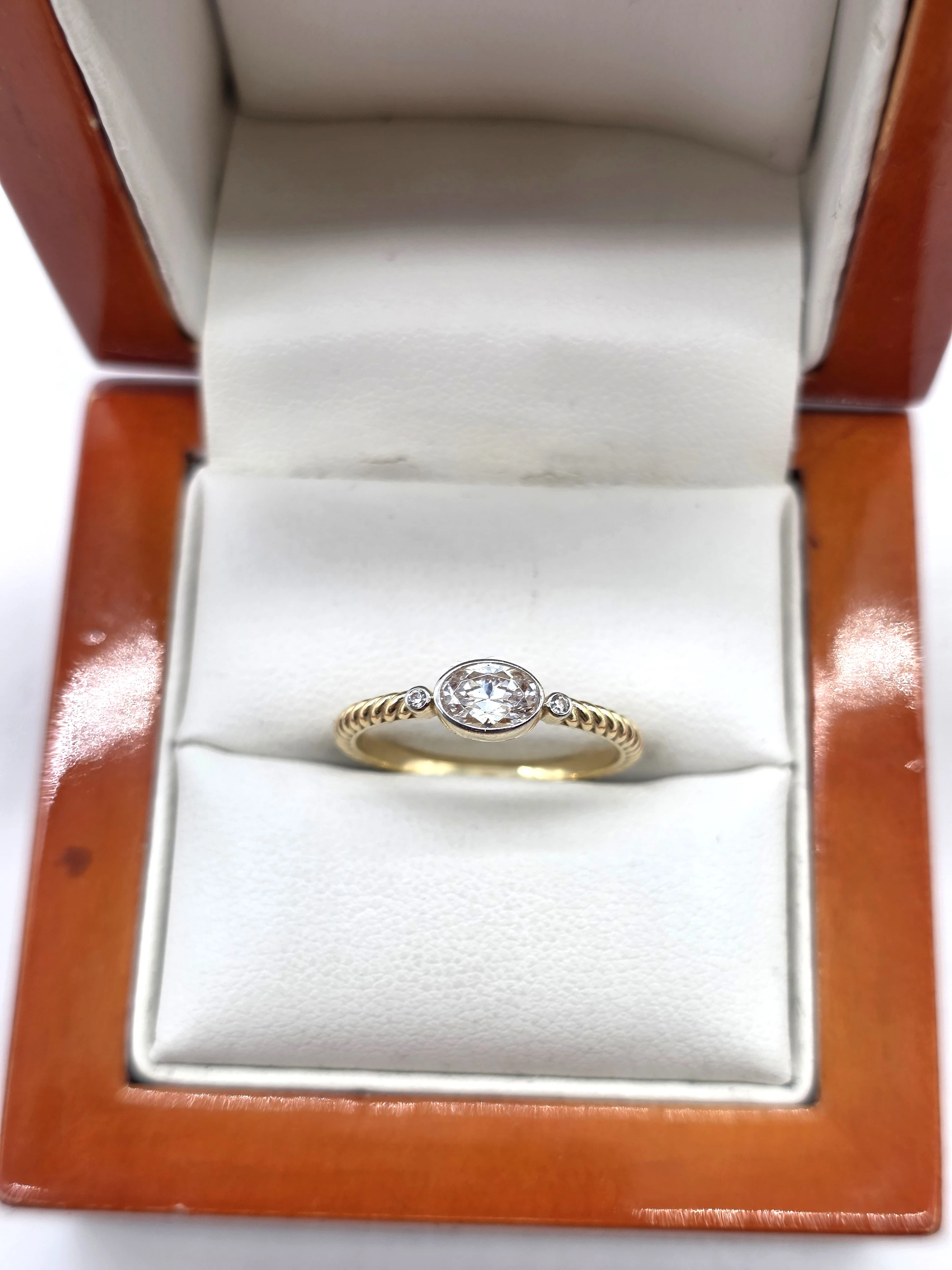 piekny-zloty-pierscionek-14k-585-r14-189g-kamien-17088-128