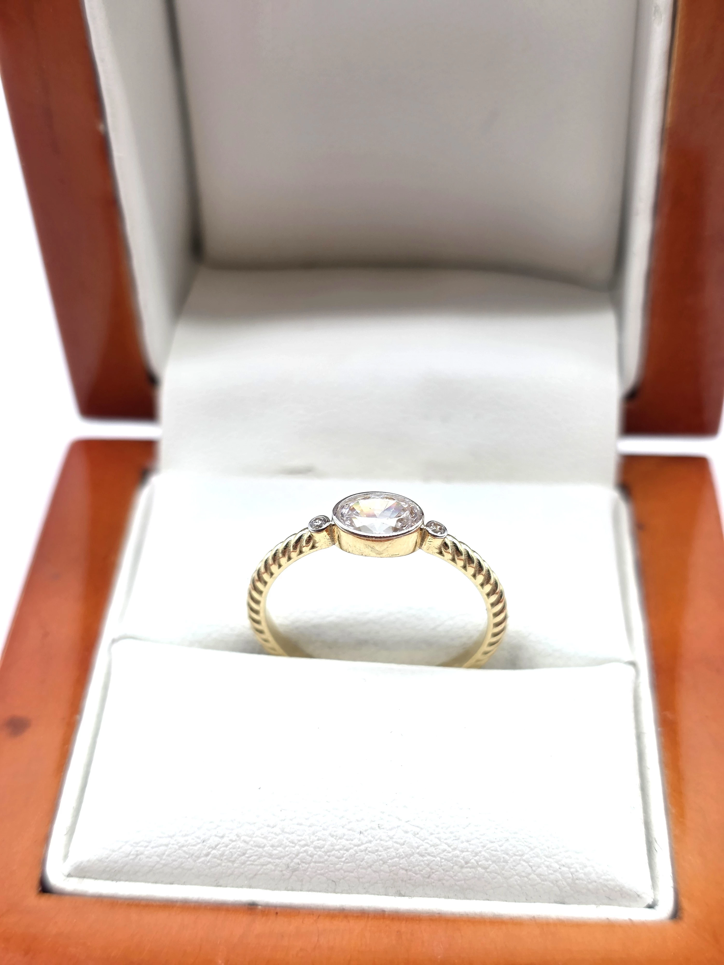 piekny-zloty-pierscionek-14k-585-r14-189g-stan-11323-2