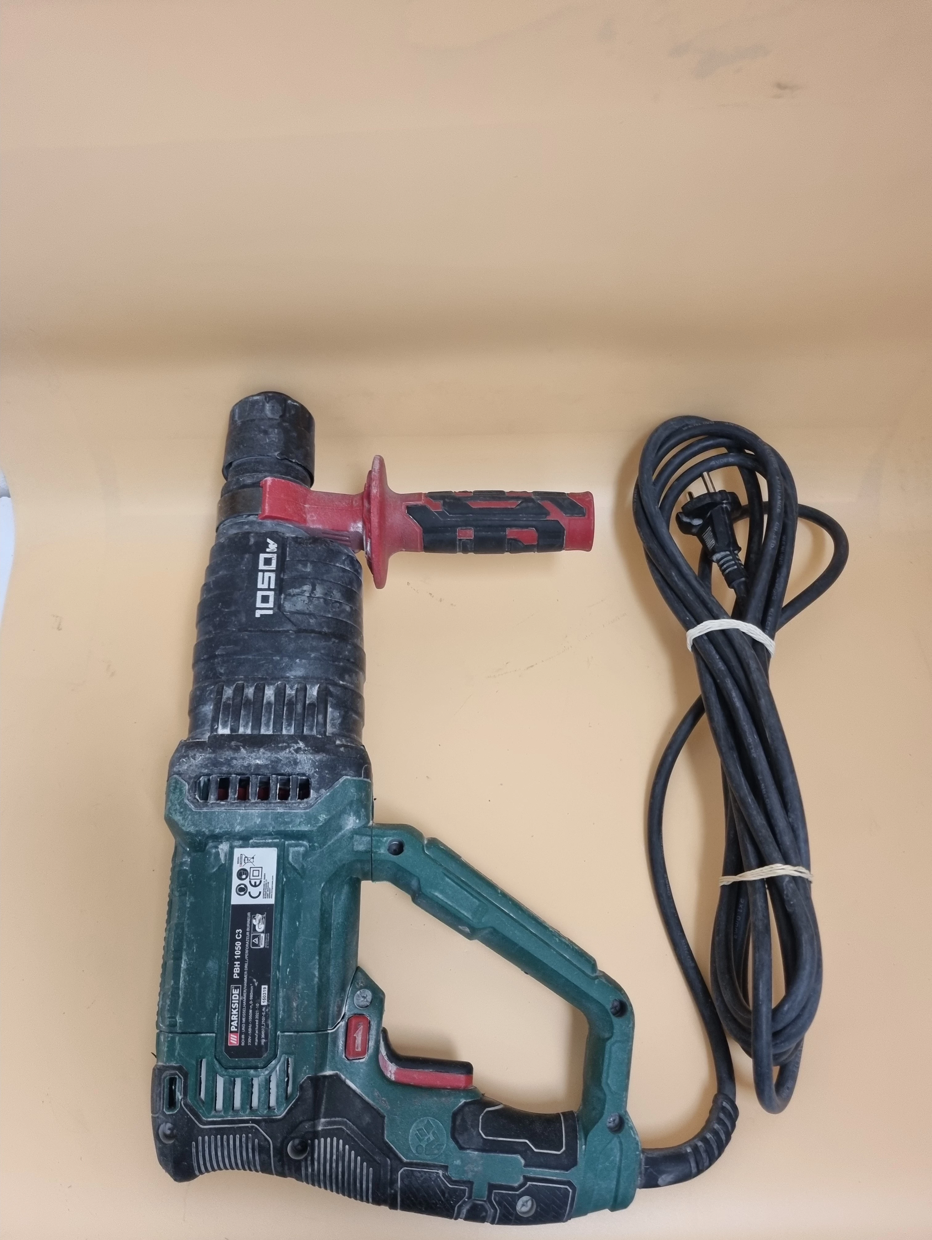 mlotowiertarka-parkside-pbh-1050-c3-maksymalna-moc-105000