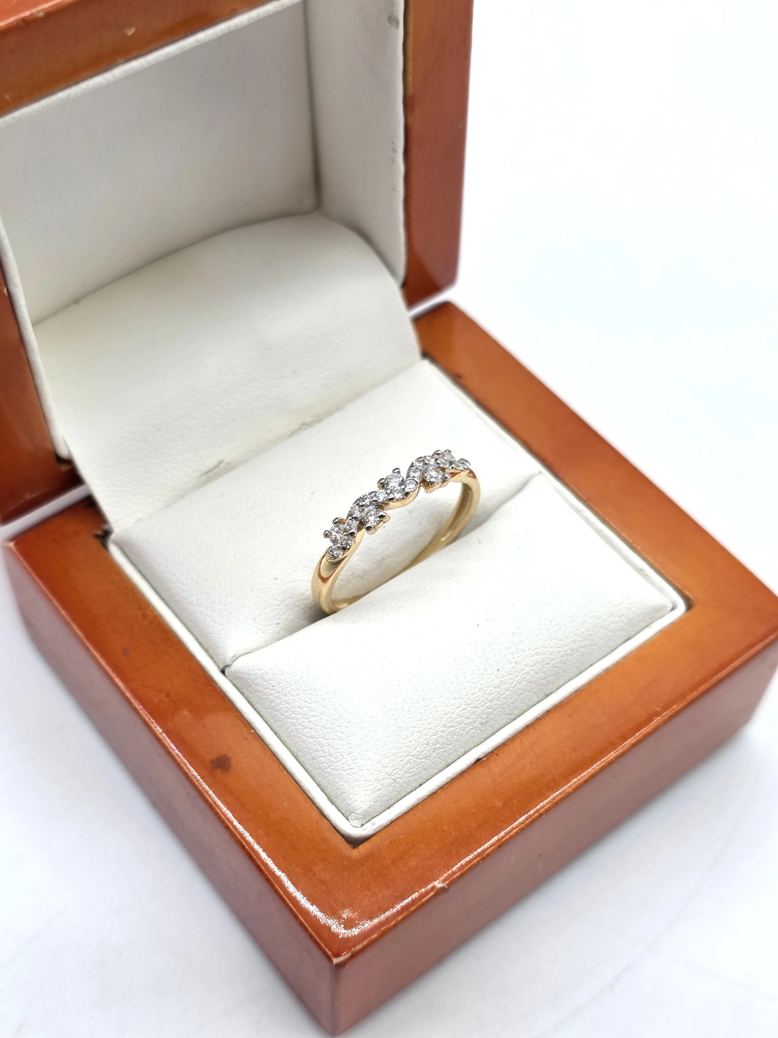 piekny-zloty-pierscionek-14k-585-r17-185g-ean-gtin-5900025448069