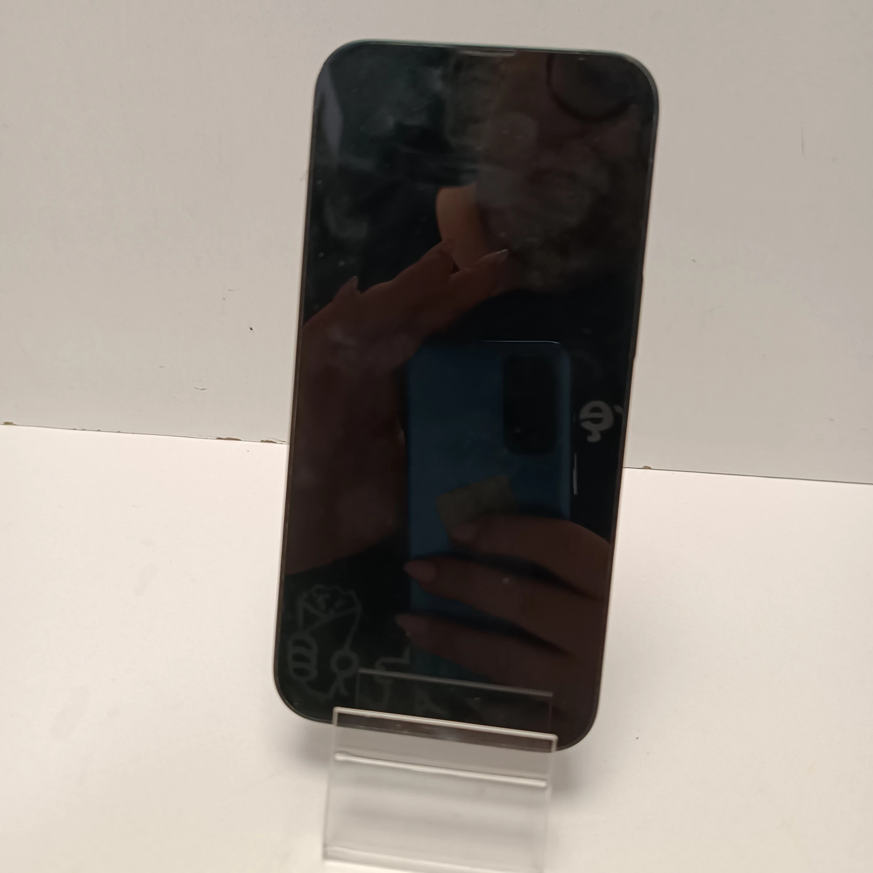 telefon-iphone-14-128gb-89-bat-przekatna-ekranu-610