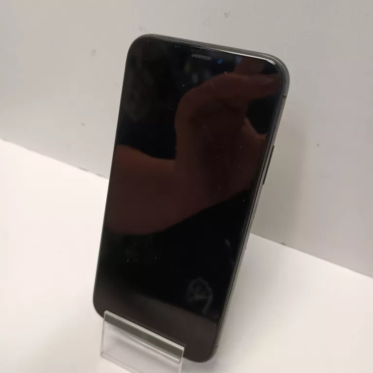 telefon-iphone-x-64gb-76-bat-wbudowana-pamiec-202869-214193