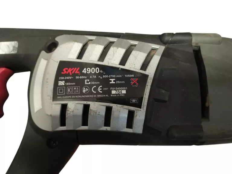 pila-szablasta-skil-4900-1050w-kod-producenta-skil-4900-ag